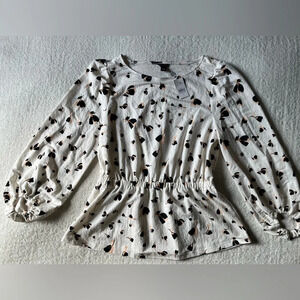 NEW Ann Taylor white blouse with black & tan floral/leaf design, size small